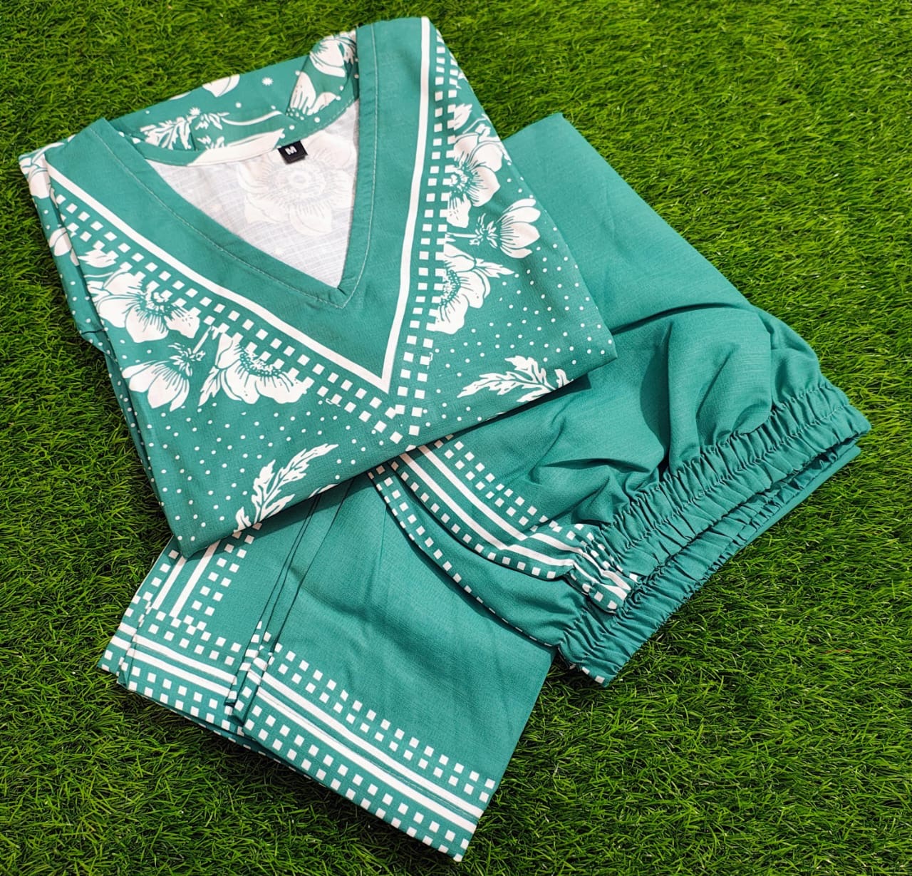 Bannisaa Sage Blossom Muslin Printed Co-ord Set - Mint Green & White Ensemble