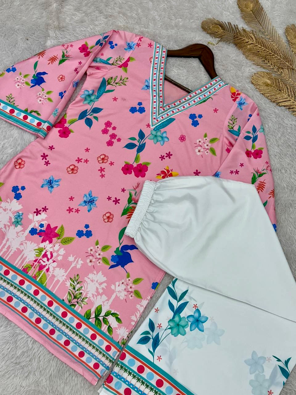 Bannisaa Pink Floral Printed Co-ord Kurta Set