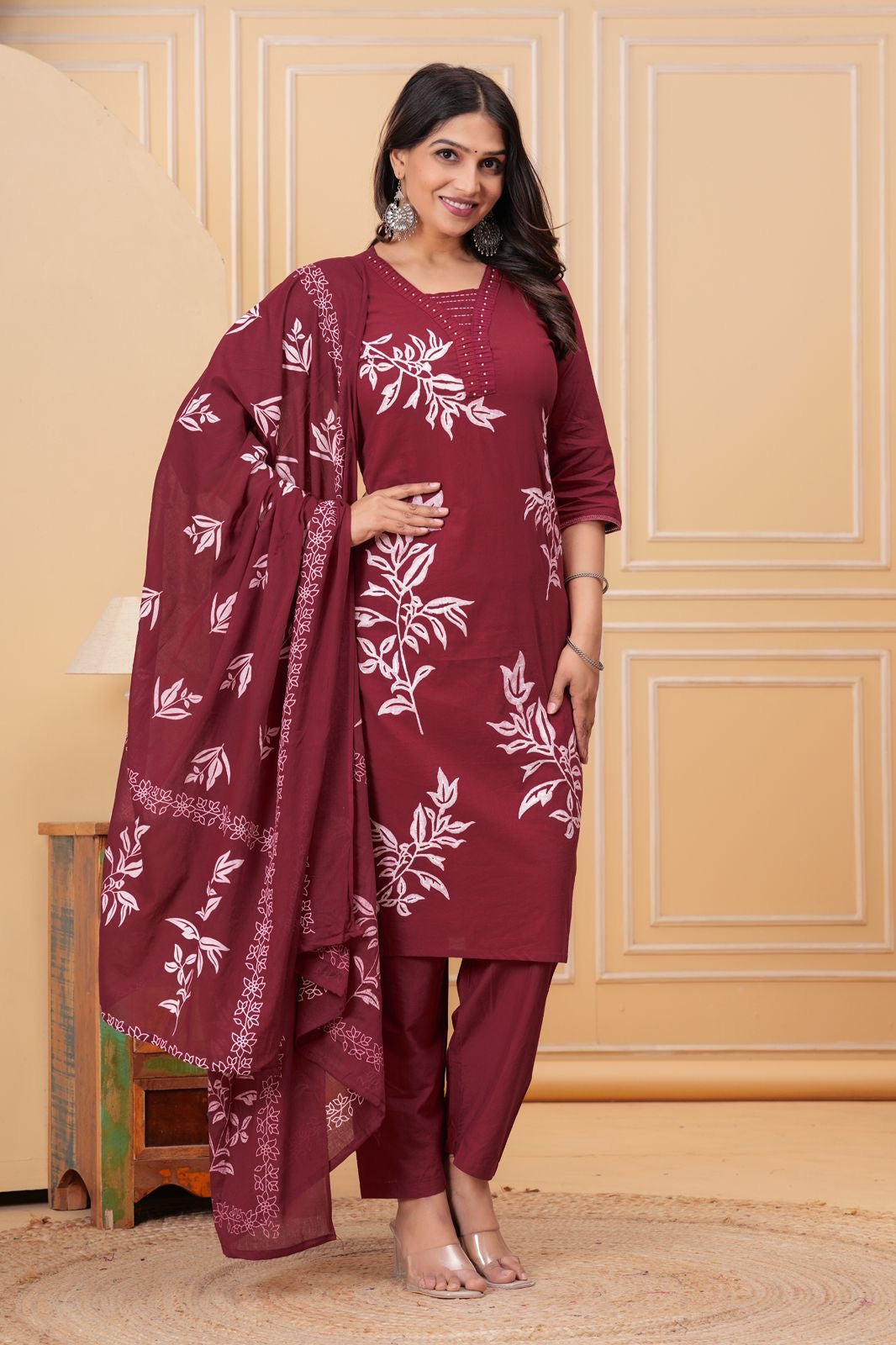 Bannisaa Lavender Leaf Embroidered Suit Set - Traditional White Thread Work with Botanical Motifs