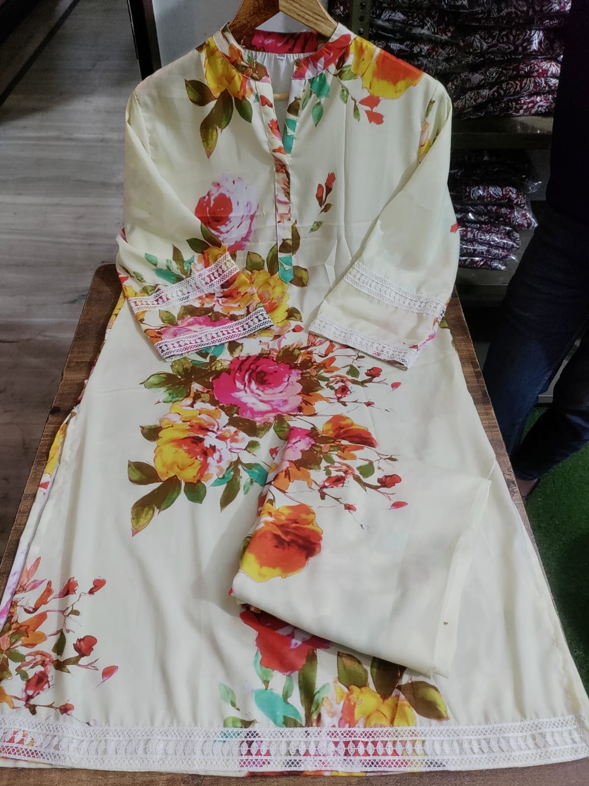 Bannisaa Zaria White Garden Bloom Co-ord Set