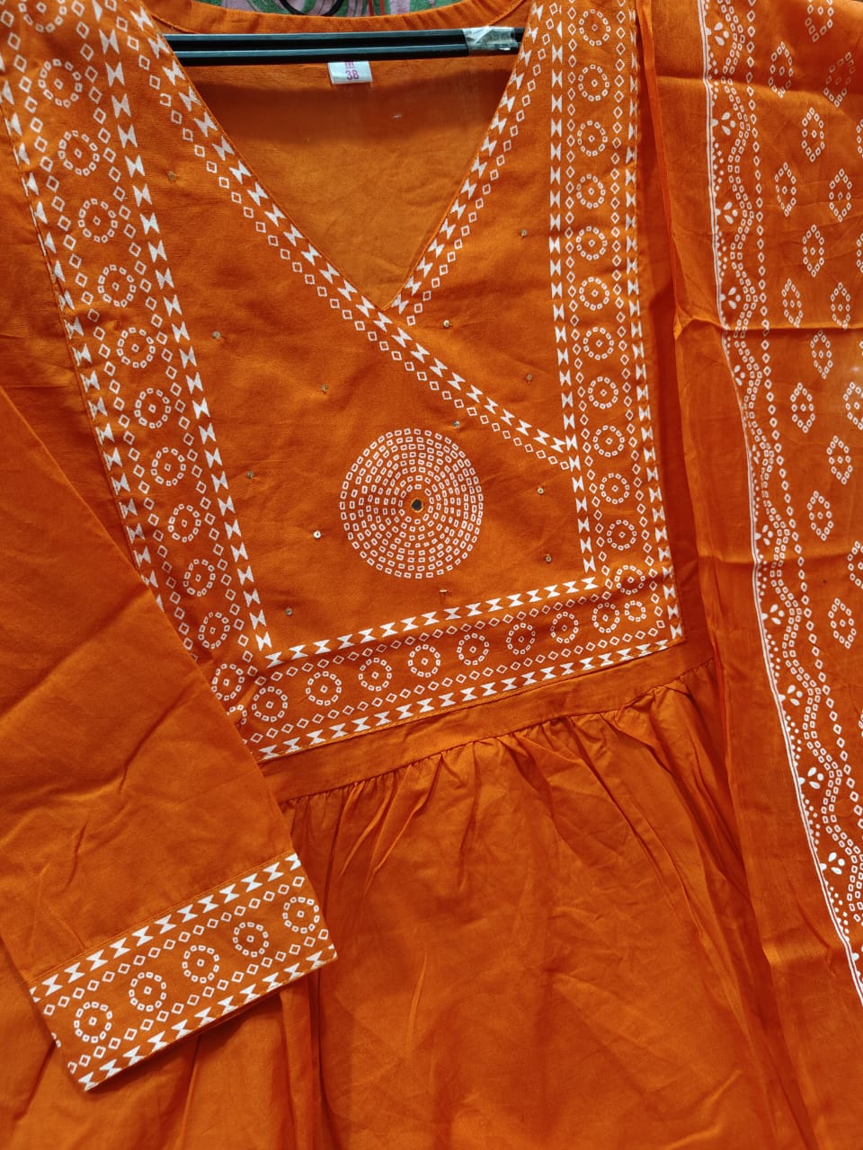 Bannisaa Vibrant Orange Bandhani Suit Set - Traditional Tie-Dye with Golden Circular Motifs