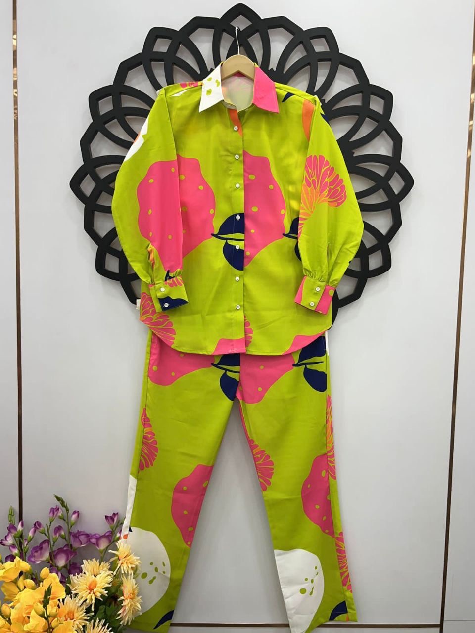 Tropical Paradise Muslin Co-ord Set - Abstract Print Ensemble with Bold Floral Motifs