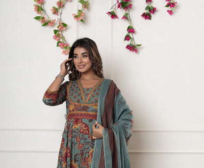 Bannisaa Vintage Floral Print Straight Kurta Set with Dupatta (3 piece suit)