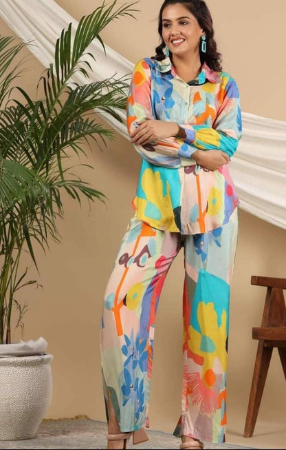 Tropical Paradise Muslin Co-ord Set - Abstract Print Ensemble with Bold Floral Motifs