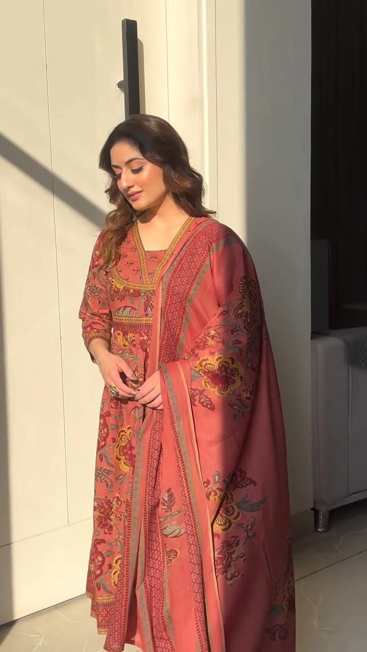 Bannisaa Vintage Floral Print Straight Kurta Set with Dupatta (3 piece suit)