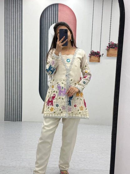 Bannisaa Enchanted Garden Co-ord Set - Ivory Embroidered Ensemble with Nature Motifs