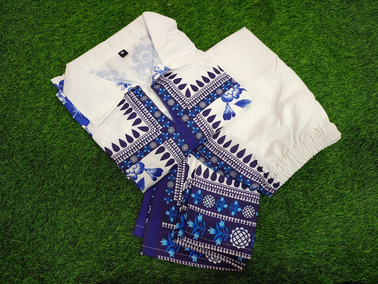 Bannisaa Azure Bloom Muslin Printed Co-ord Set - Classic Blue & White Ensemble