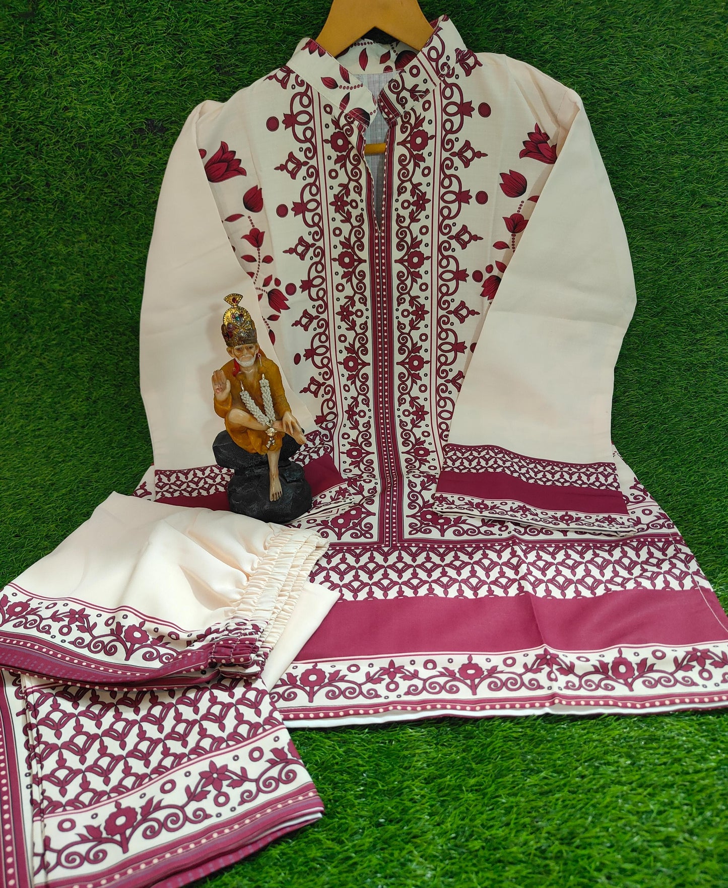 Bannisaa Heritage Bloom Muslin Printed Co-ord Set - Cream & Burgundy Ensemble