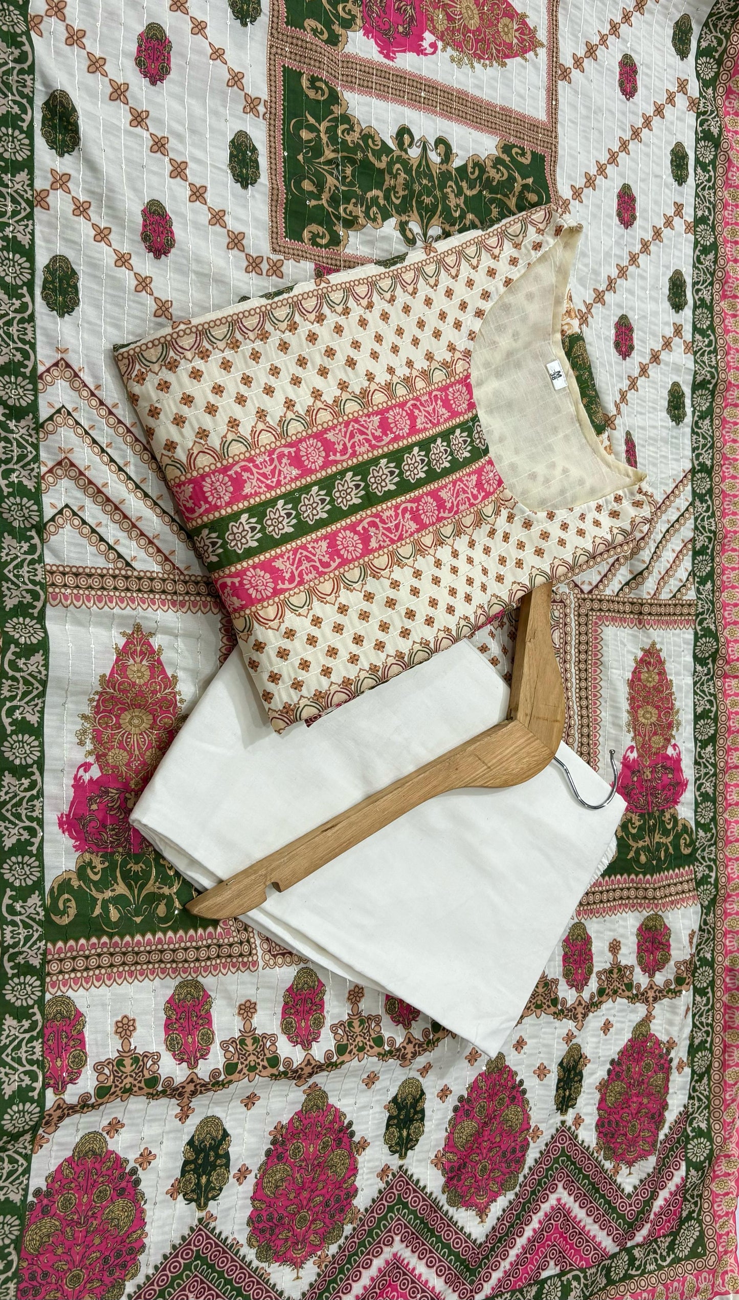 Bannisaa Ivory Luxury Lawn Suit Set - Traditional Block Print with Intricate Embroidered Details