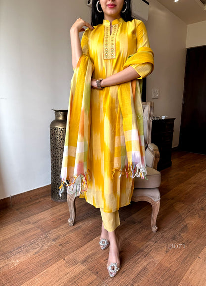 Bannisaa Sunset Ikat Fusion Suit Set - Contemporary Brushstroke Print with Vibrant Color Palette