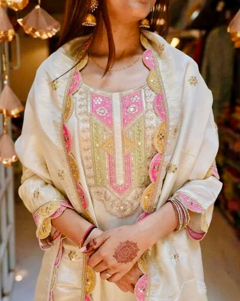 Bannisaa Ivory Pastel Embroidered 3 piece Kurta set