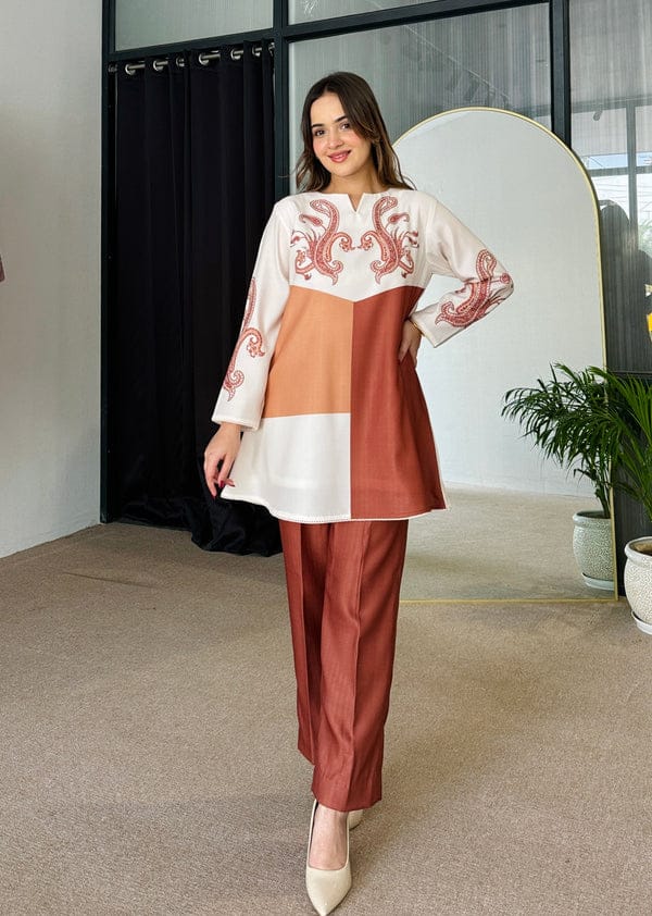 Bannisaa Terra Paisley Contemporary Co-ord Set - Modern Rust & Ivory Ensemble