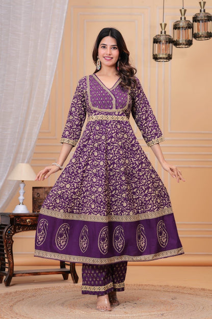 Bannisaa Royal Banarasi Weave Suit Set - Golden Paisley with Traditional Brocade Work