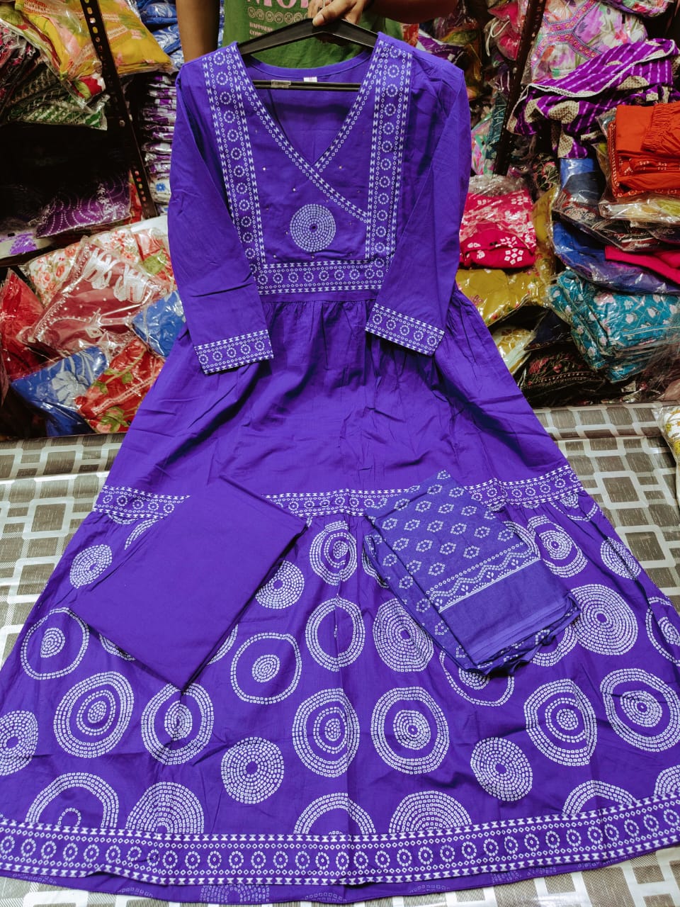 Bannisaa Vibrant Orange Bandhani Suit Set - Traditional Tie-Dye with Golden Circular Motifs