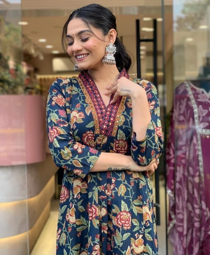 Bannisaa Navy Blue Floral Print Suit Set - Vintage Rose Garden with Embroidered Border Detailing