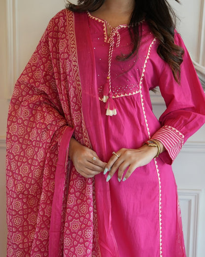 Bannisaa Fuchsia Royal Heritage Suit Set - Traditional Block Print with Golden Gota Detailing
