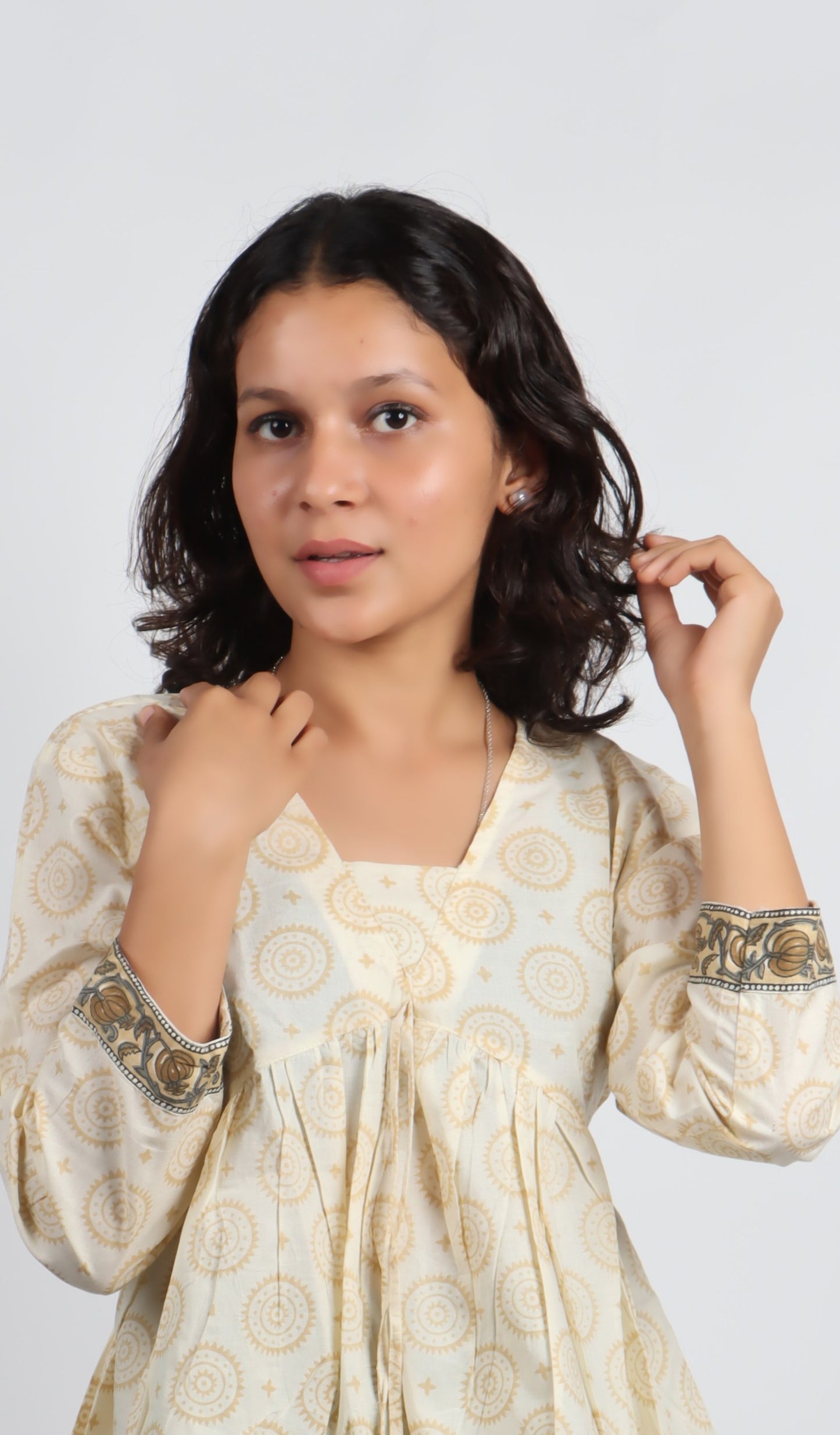 Bannisaa Ivory Circle Print Bohemian Kurti
