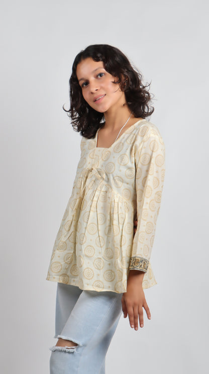 Bannisaa Ivory Circle Print Bohemian Kurti