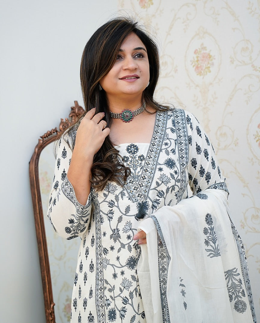 Bannisaa New Floral Motif Handblock Cotton Kurta 3 piece suit
